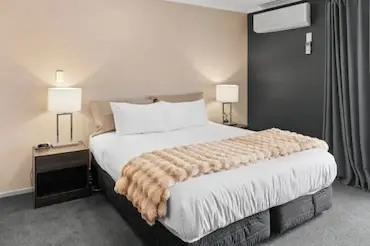 136 On Bealey Motel